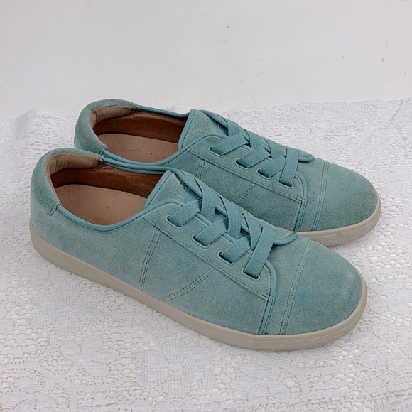 Vionic Shoes - Vionic leather Suede Sneakers Size 8.5 Teal aqua blue green cushioned EUC